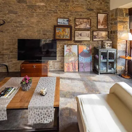 Casa De By Silastur Feriehus Tanes